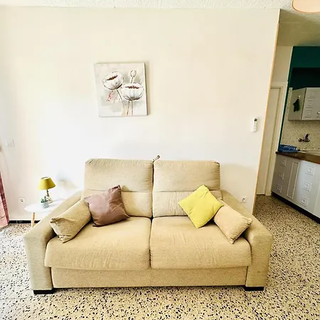 Apartamento 2211 Claudia A-02, En Pleno Corazon De Santa Margarita, Cerca De La Playa Mas Espaciosa De Roses. - Es-258-153 Rosas